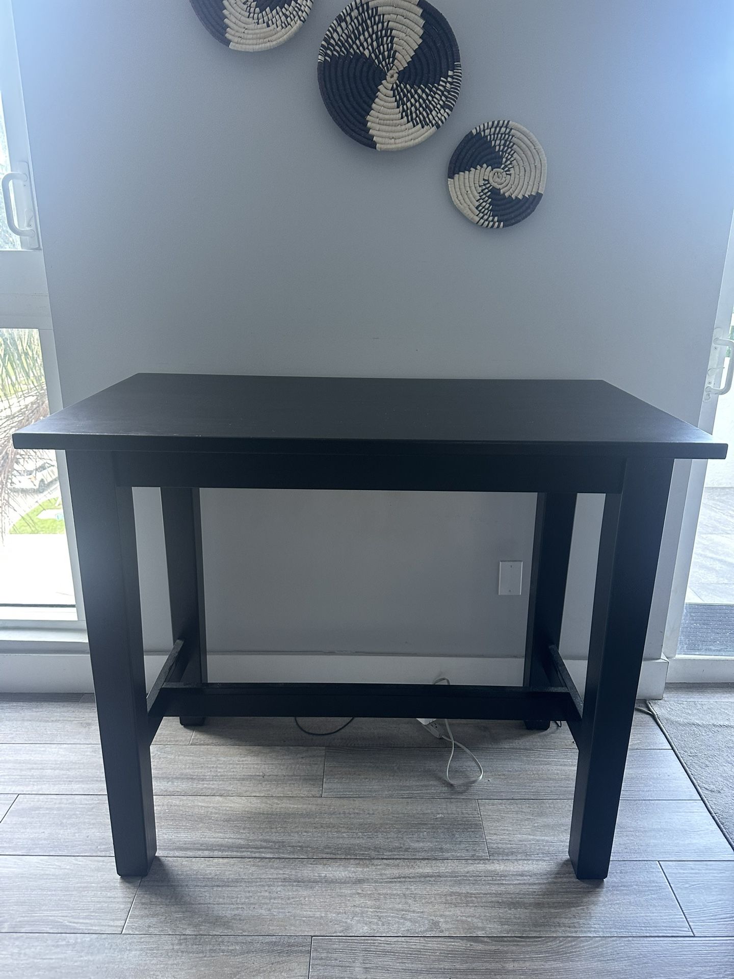 High top Dining table/bar/computer desk