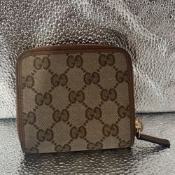 Gucci Wallet 