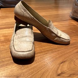 Cream Loafer