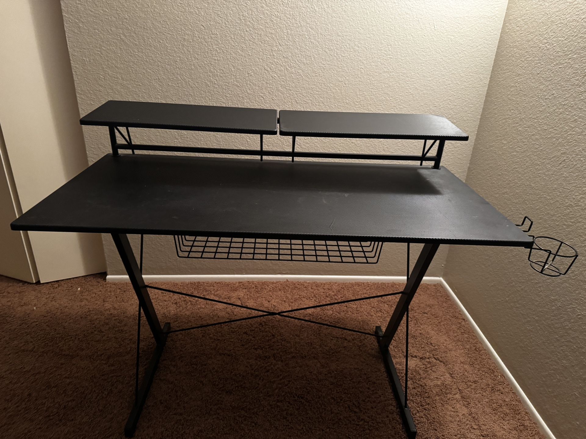 Computer Gaming Desk With Monitor Shelf And Cupholder