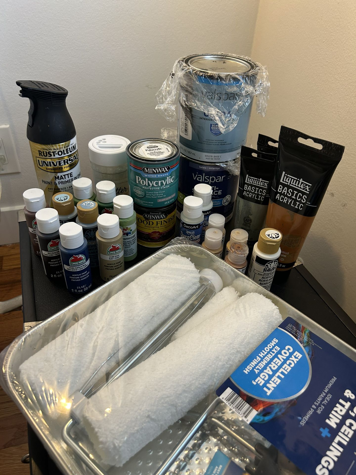 Miscellaneous Painting, Wood Staining, And Crafting Supplies