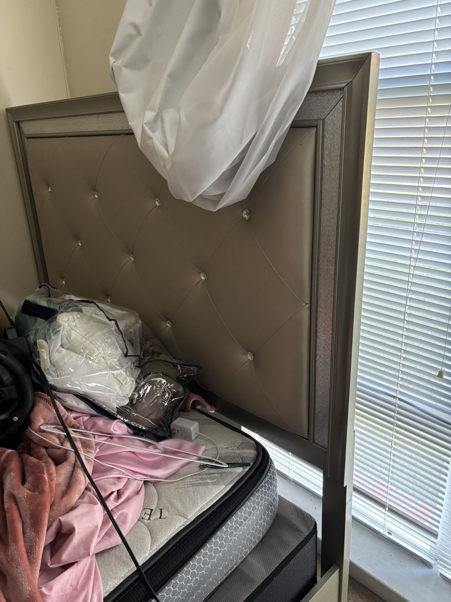 Queen Bed Headboard/frame Set