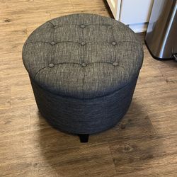 Ottoman with Storage 