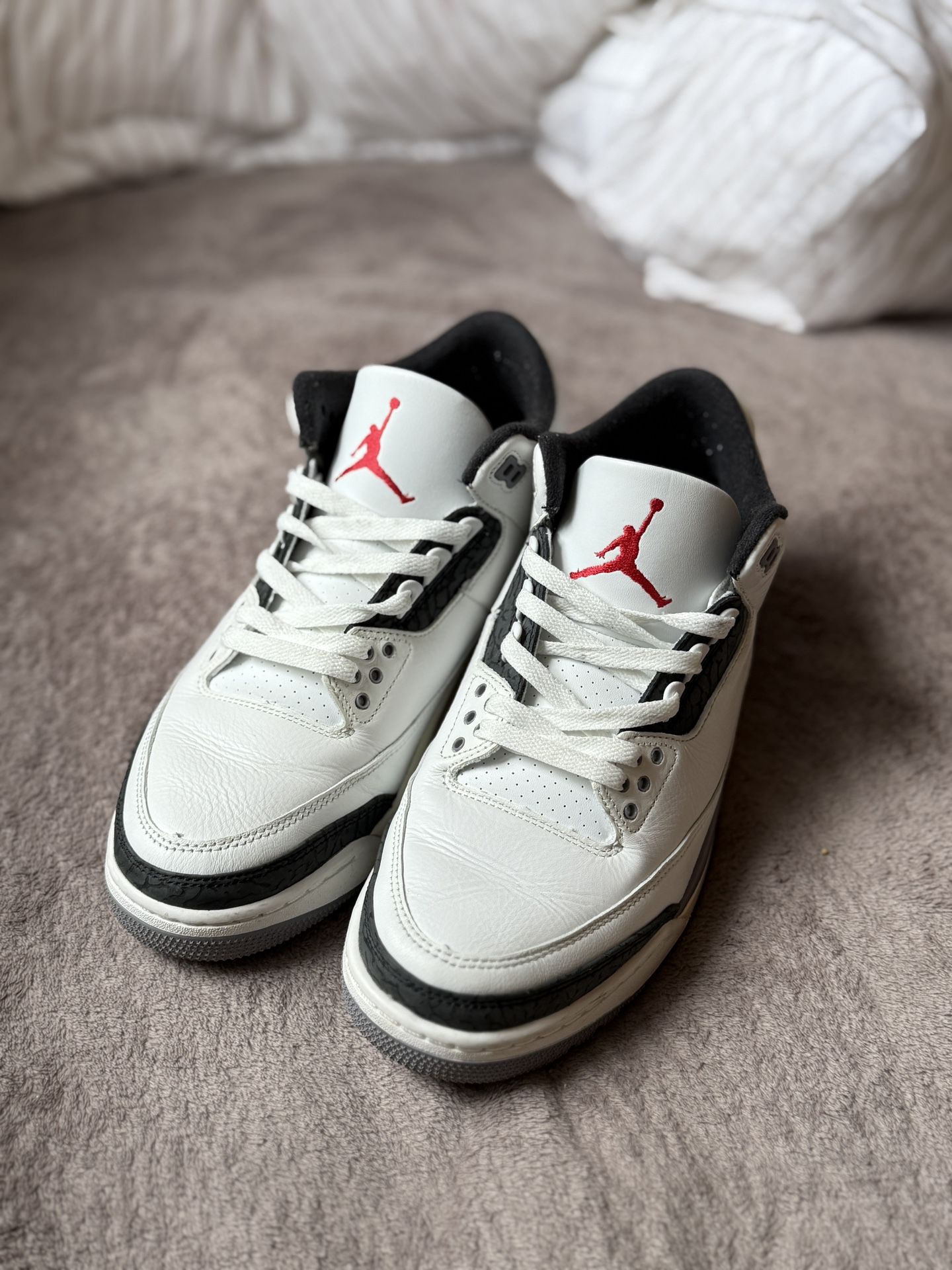 Air Jordan 3 Retro Cement Grey 2024 – Men’s 10.5 (Used, No Box)