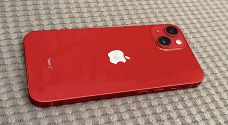 Apple iPhone 13 256gb Unlocked All Carriers Red Color   Works perfect no issues  All original   Att  T-Mobile  Metro  Cricket  Verizon Mexico 