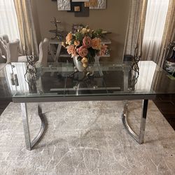 Dinning table
