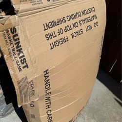 Electronic shoot out basketball game