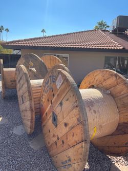 GIANT WOODEN SPOOLS
