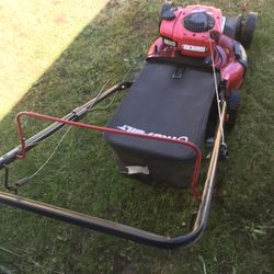 Troy-Bilt Self-Propelled Lawn Mower 