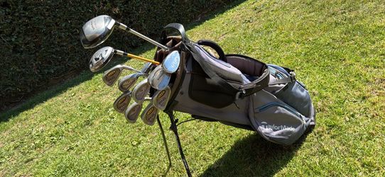 Golf set with bag