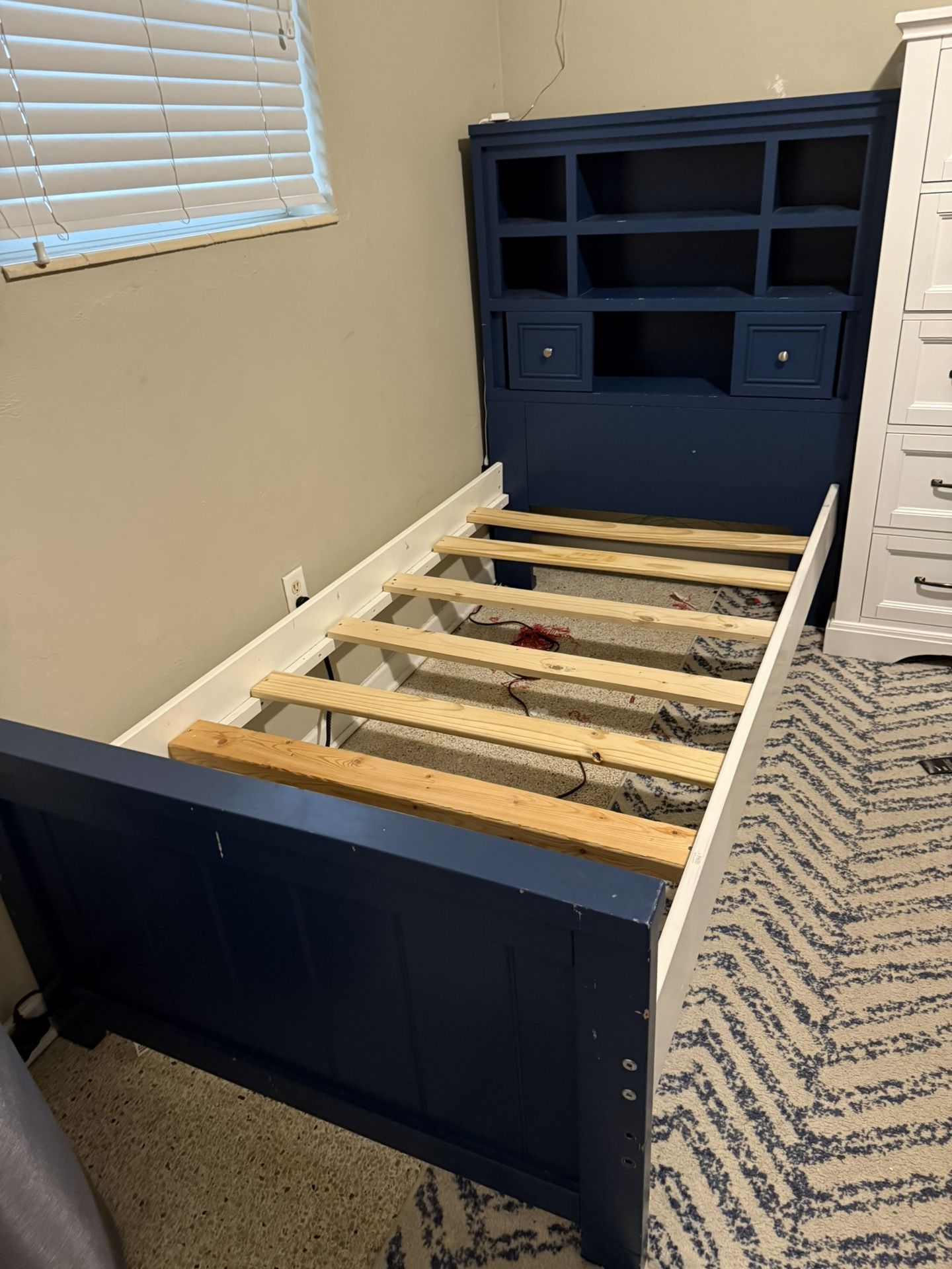Twin Bookcase Bed