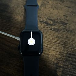 Apple Watch SE 