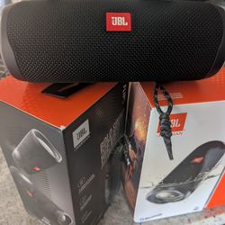 JBL Flip 5 Speaker
