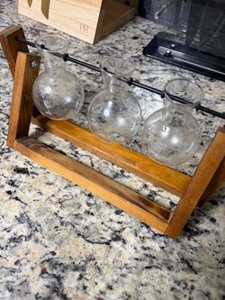 3-Bulb Glass Plant Propagation Station with Wooden Stand