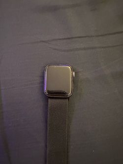 Apple Watch Series 5 44mm GPS - Black - Works Great