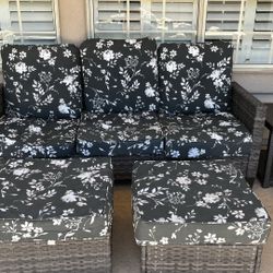 Wicker Couch And Chairs Excellent Condition And Comes With Cushions And 2 Tables 