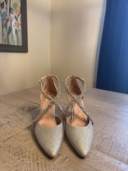 Prina Tornai Segvi pumps