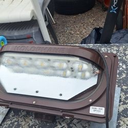 Holophane Light