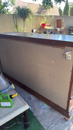 Dresser