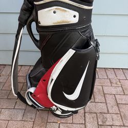 Nike golf staff golf bag. Full size