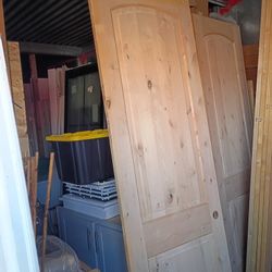 INTERIOR  8 Fts ALDER DOORS 