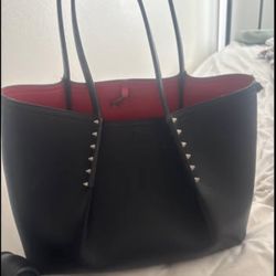  Cabata Purse Cristian Louboutin