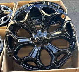2026 RAM 1500 RIMS OEM NEW......( 22" INCH )