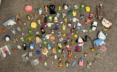 Cute toys, figures, trinkets! $5 each per figure!