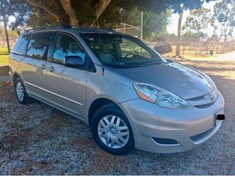 2006 Toyota Sienna LE