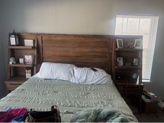 Queen bedroom set