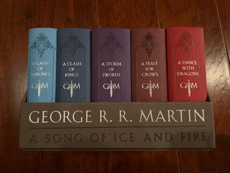 Book Collection – Twilight, Hunger Games & Game of Thrones