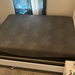 Queen Mattress 