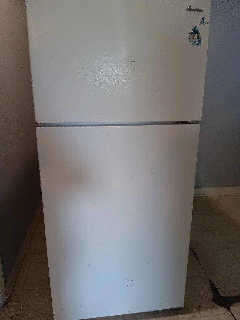 Amana Refrigerator