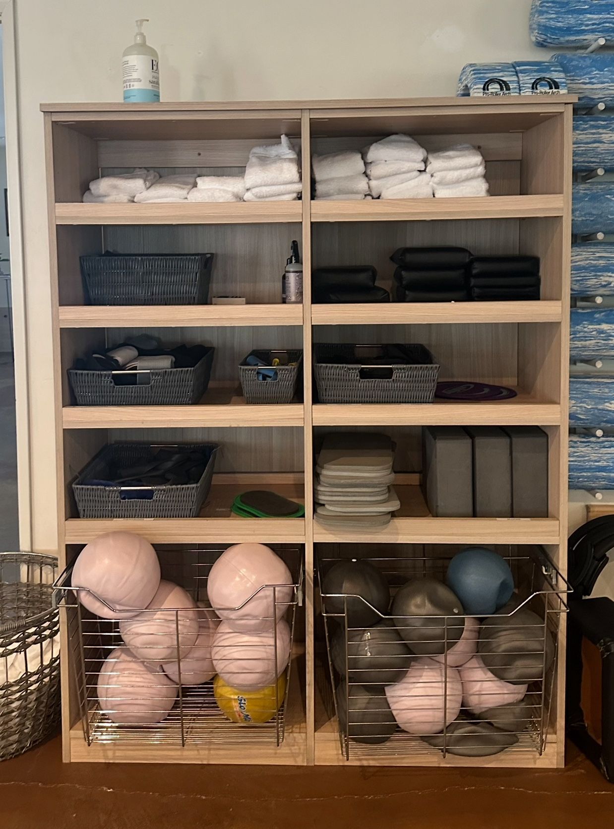 Shelving System With Bins