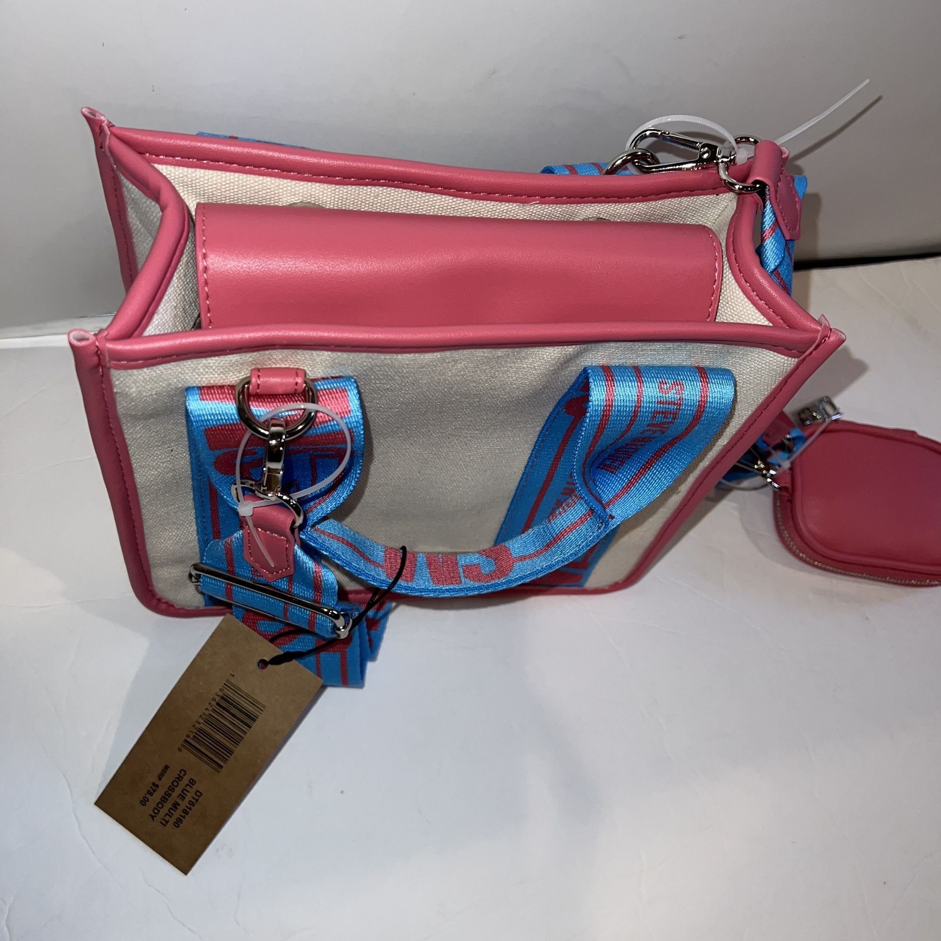 New Pink Cream Steve Madden Tote Purse Bag TikTok Bwebber Blue Multi  Crossbody for Sale in Santee, CA - OfferUp