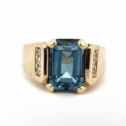 Men’s 14k Yellow Gold Emerald Cut Blue Stone Ring Size 7.5 GP3114069