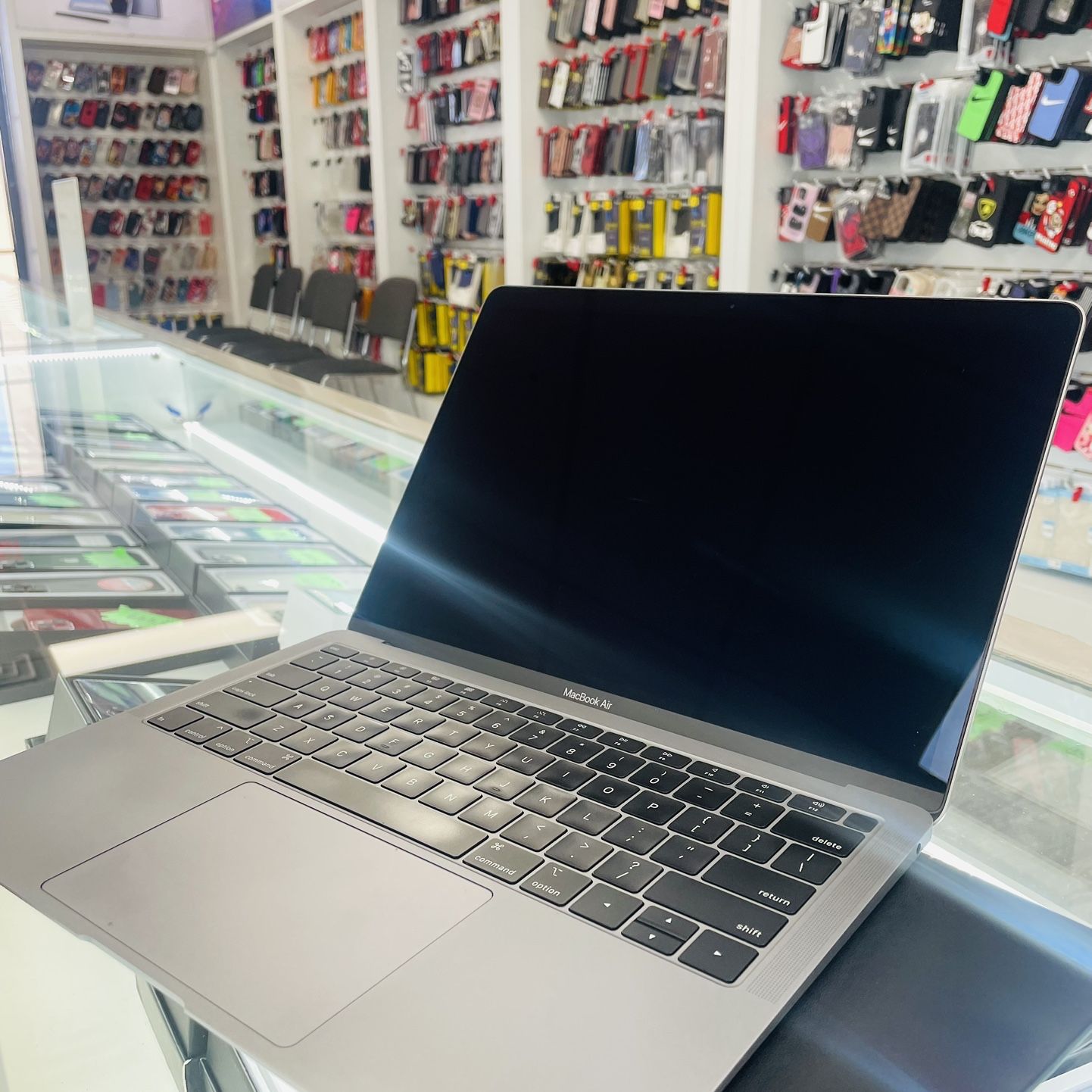 MacBook Air 2018 8gbram 256gb 