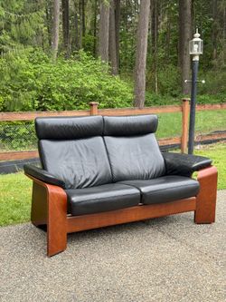 Ekornes Stressless Reclining Leather Loveseat Sofa