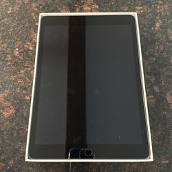 iPad - Space Gray 64GB Wi-Fi (9th Gen) - New In Box