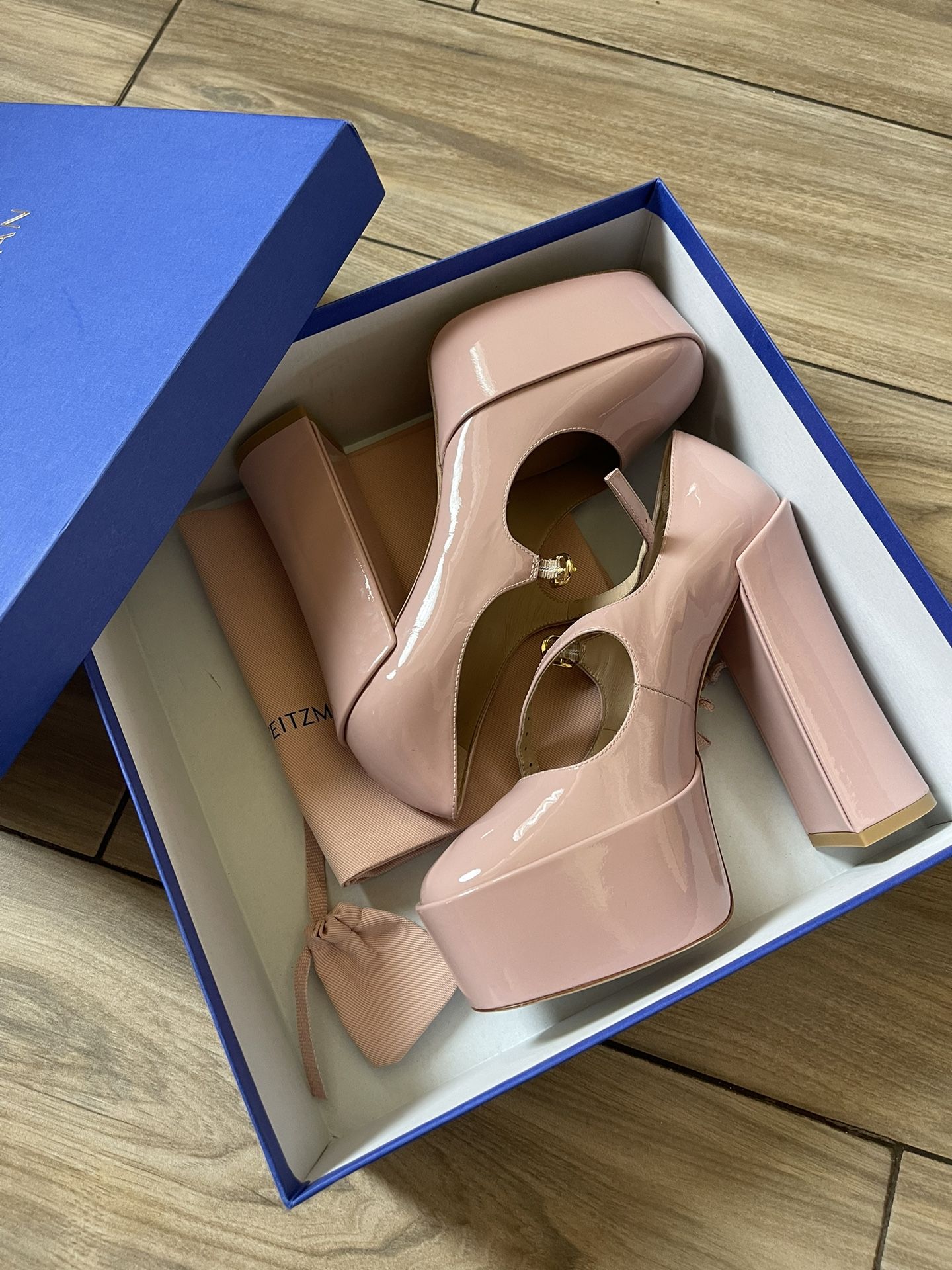 Stuart Weitzman Baby Doll Heels