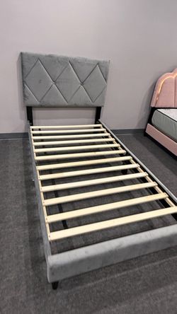 TWIN BED