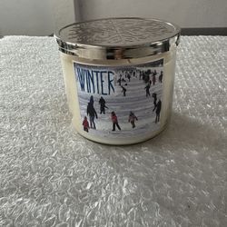 Bath & Body Works  3 Wick Candle WINTER [ice skaters]