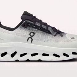 Cloudtilt Black/Ivory  Women7.5（2）,Men Size8、8.5（3）、9（2）
