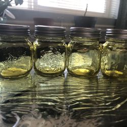 Four 5-ounce Mini Yellow Mason Jars. NEW