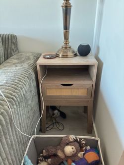 End table