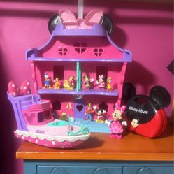 Minnie Mouse Toys