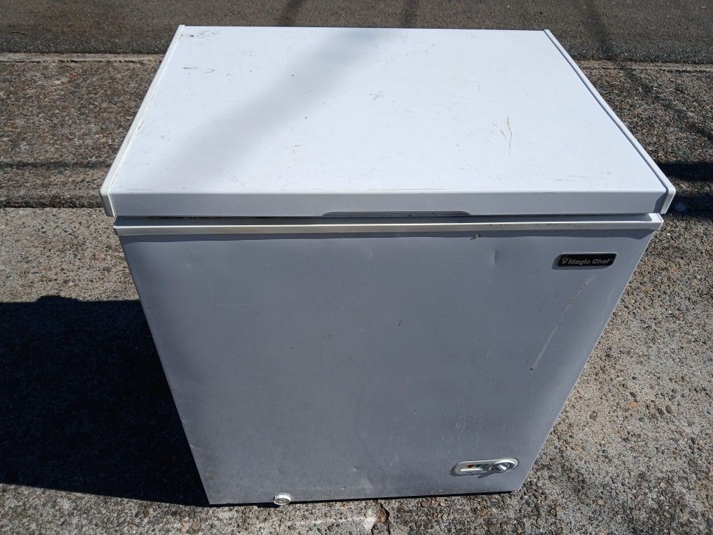 Magic Chef Chest Freezer- Can Deliver 