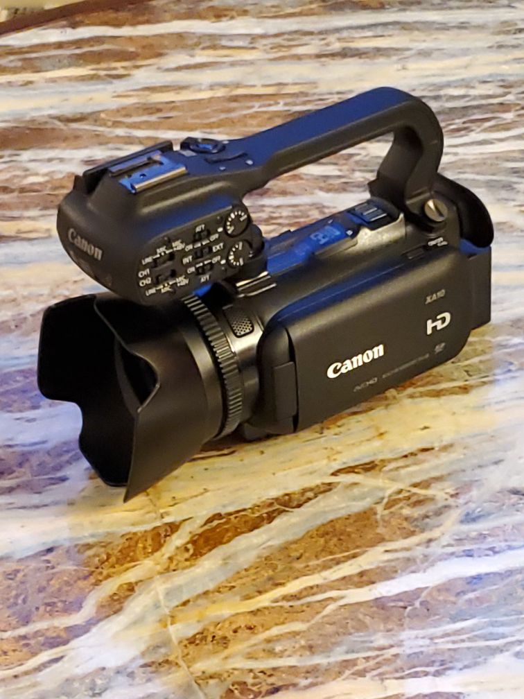 Cannon XA10 HD pro
