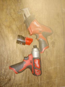 Milwaukee hackzall & drill & battery M12