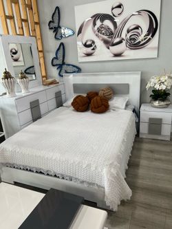 Juego de cuarto cama con plataforma🛏️